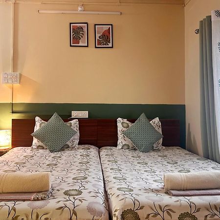 Mulaqat Homestay Siliguri Exterior foto