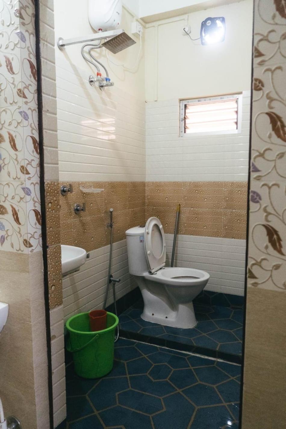 Mulaqat Homestay Siliguri Exterior foto