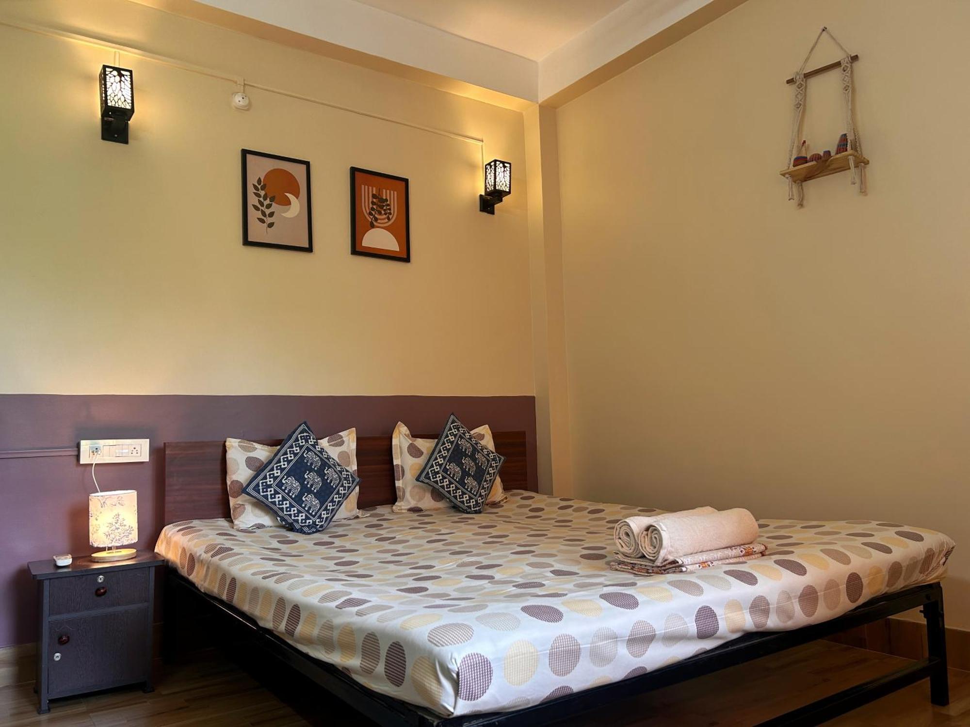Mulaqat Homestay Siliguri Exterior foto