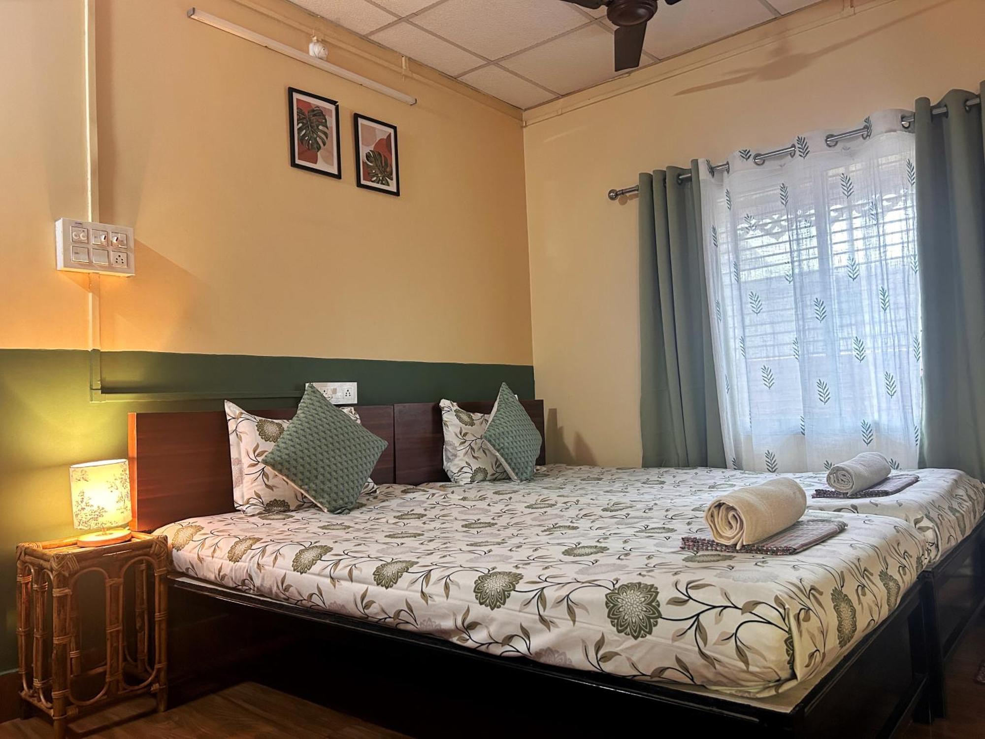 Mulaqat Homestay Siliguri Exterior foto